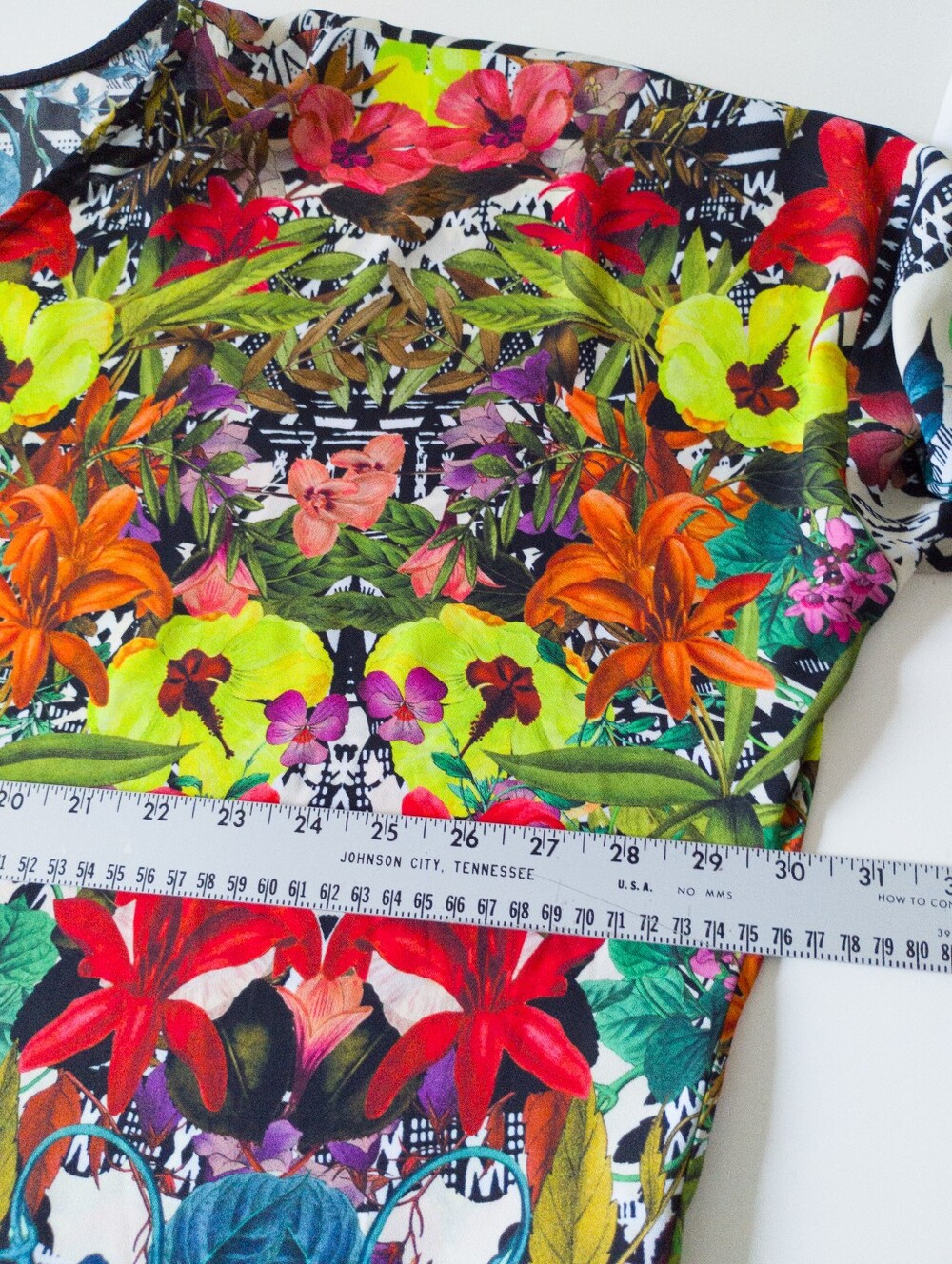 Joseph Ribkoff Bright Floral V-Neck Chiffon Tunic Blouse Size 18 - Picture 7 of 10
